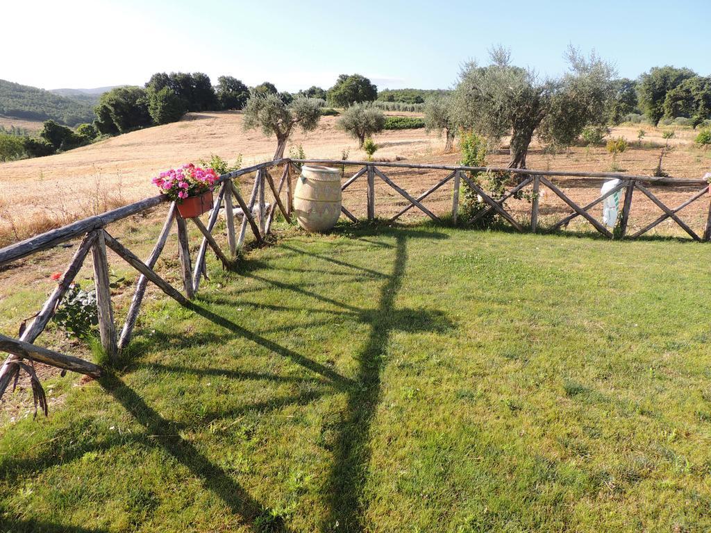 Agriturismo Valle Martina Saturnia Exterior foto