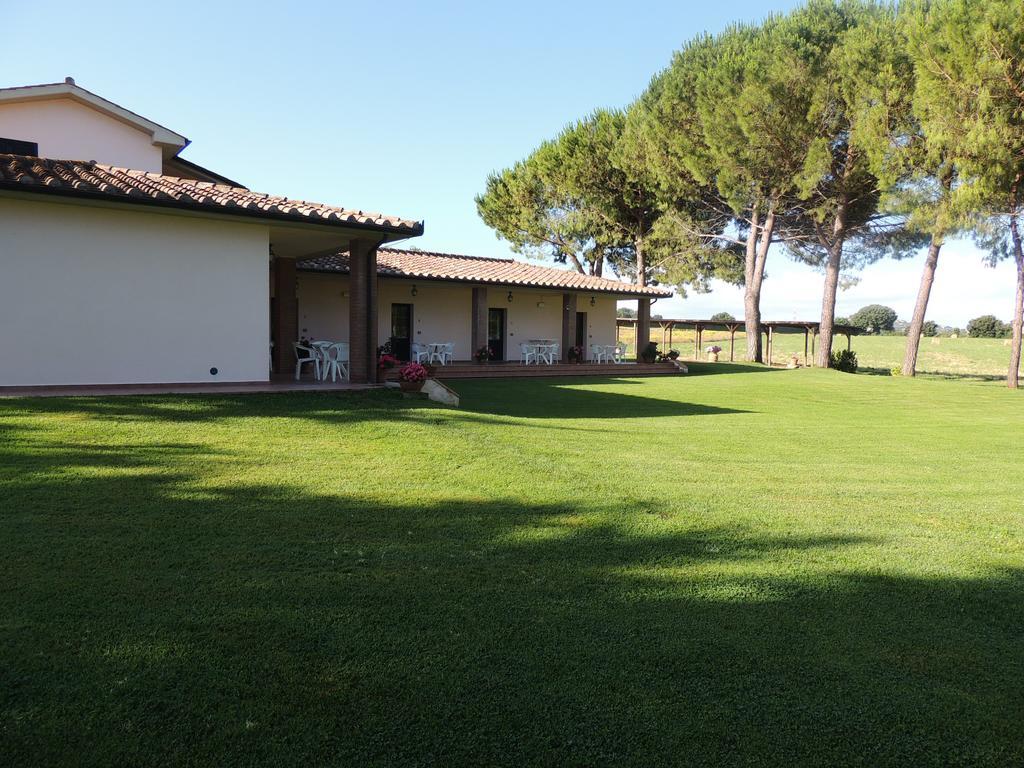 Agriturismo Valle Martina Saturnia Exterior foto