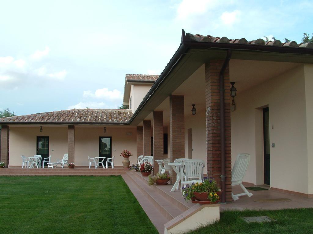 Agriturismo Valle Martina Saturnia Exterior foto