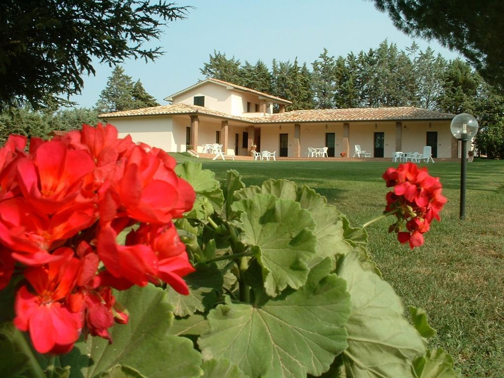 Agriturismo Valle Martina Saturnia Exterior foto