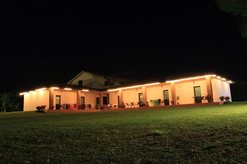 Agriturismo Valle Martina Saturnia Exterior foto
